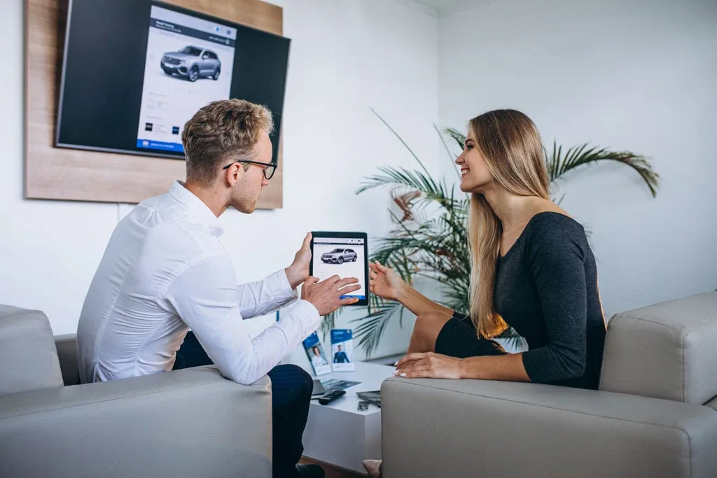 ¿Está listo para el futuro? ¡Vende autos por chat! | Keybe