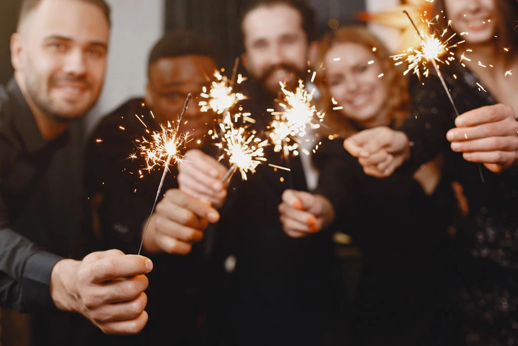 How to Be a Leading Business in 2025 hiring an IA salesperson